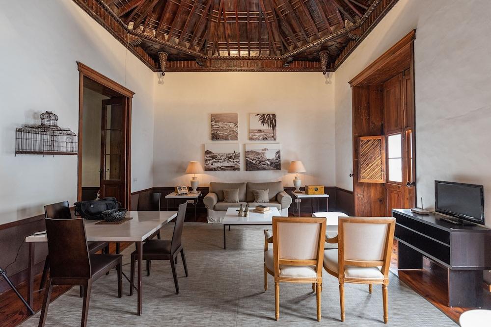 Isla Baja Suites Garachico  Kültér fotó